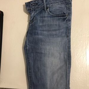 Hudson Bermuda Jeans. Low rise